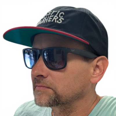 Casquette - PLASTIC PUSHERS - Noire