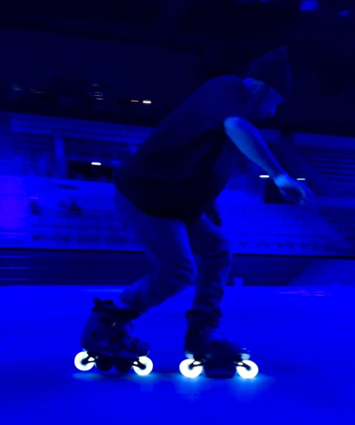 LUMINOUS Wheels: How Do Light-Up Skate Wheels Work?