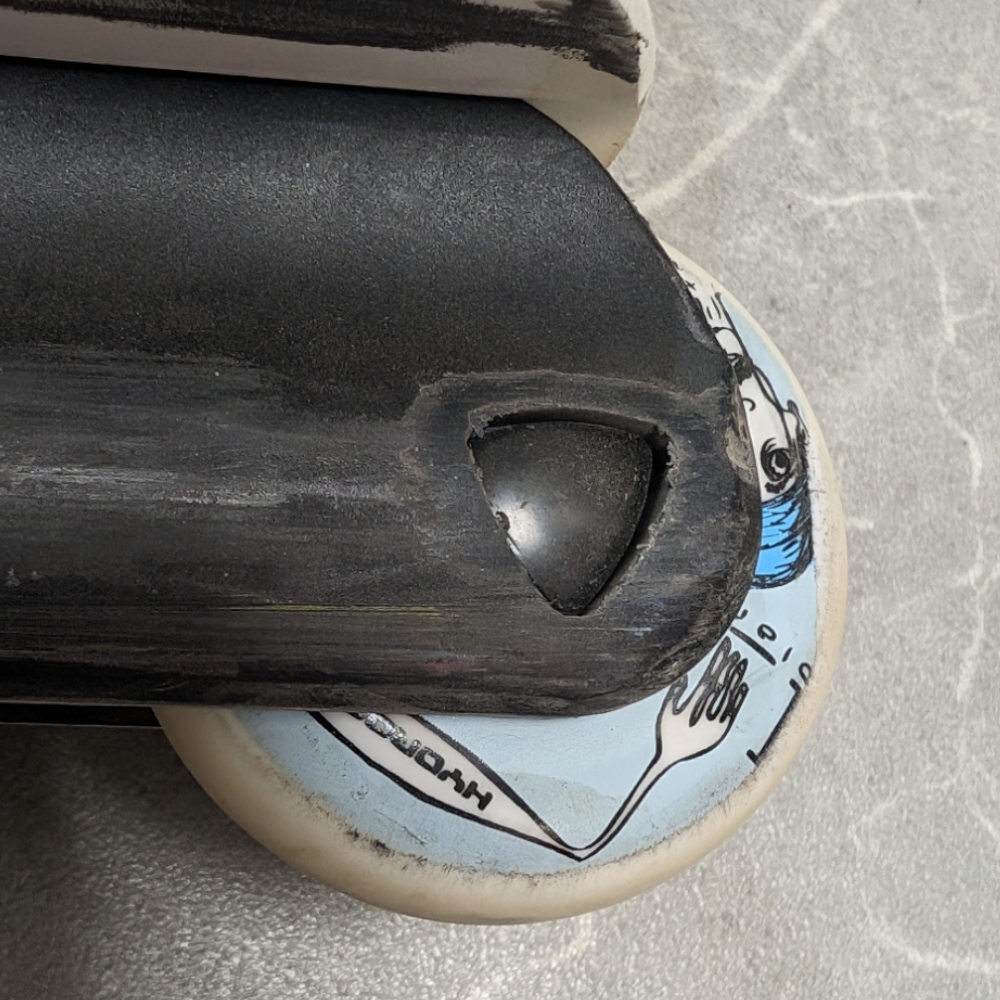 Test des platines Rollerblade Blank TB64 : vitesse, maniabilité et précision en 4x64 mm